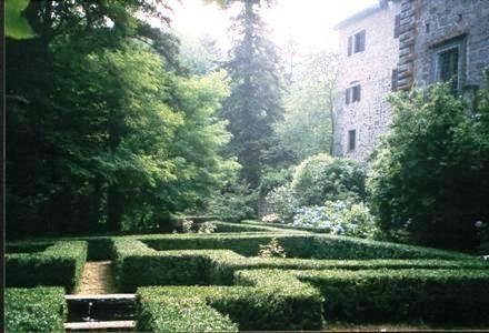 Tuscan Palace © Jonathan Radford